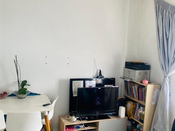 1 Bedroom Property for Sale in Kensington Western Cape